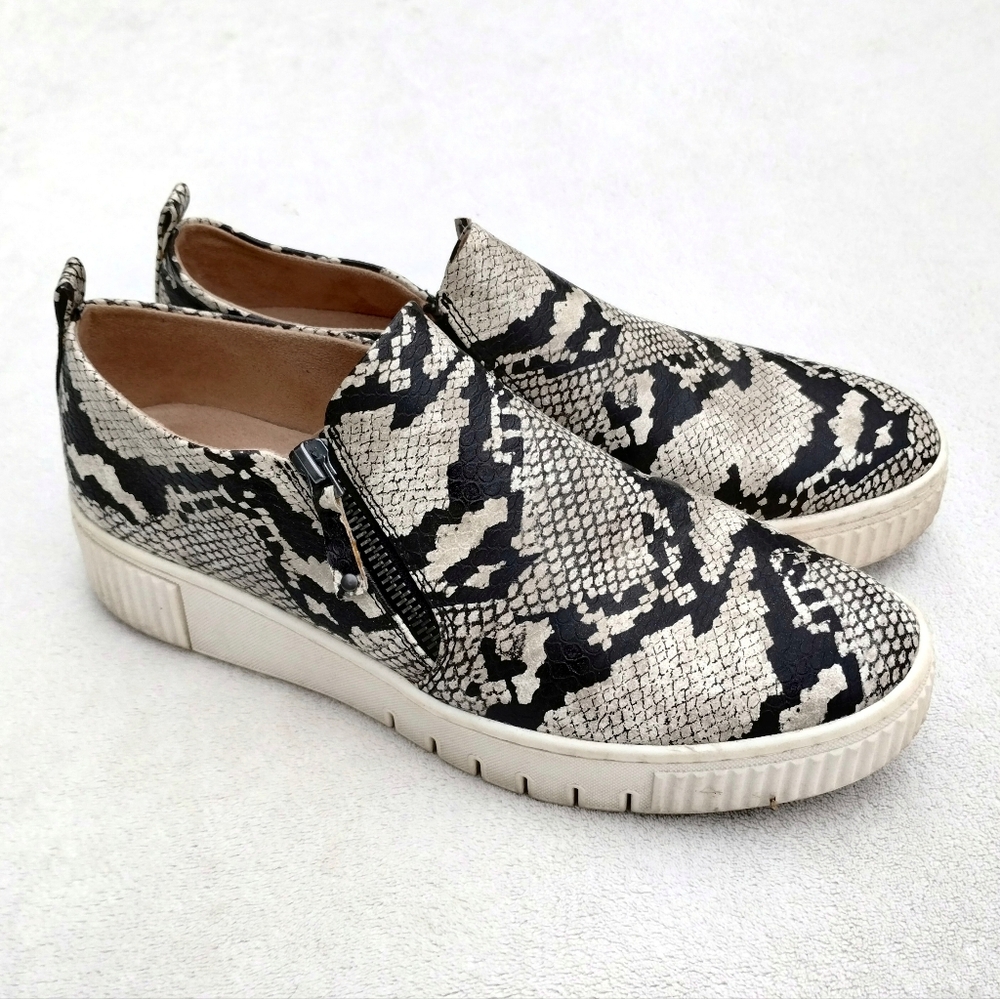 SOUL Naturalizer Turner Slip On Platform Sneakers Women's Size 9.5 Python Zip
